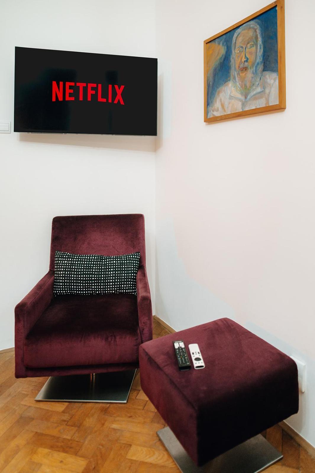 Appartement Cinematic With Pool Table & Cinema In The Heart Of Prague