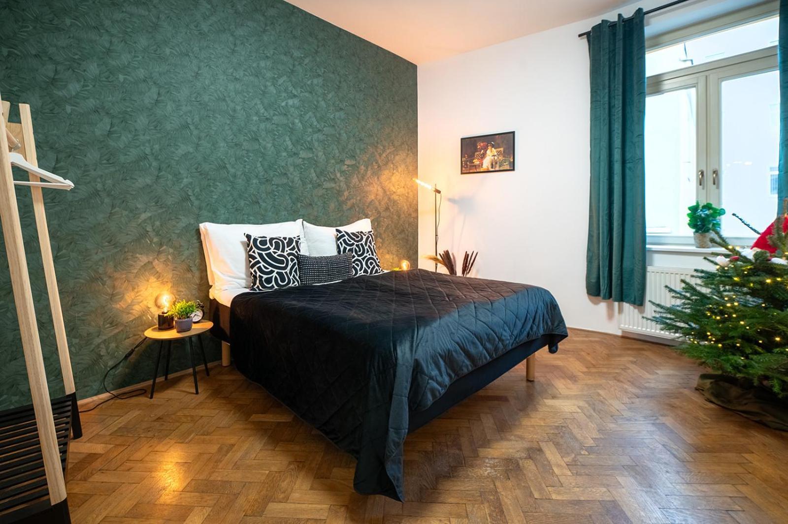 Apartment Cinematic With Pool Table & Cinema In The Heart Of